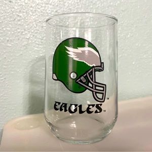 VINTAGE PHILADELPHIA EAGLES NFL FOOTBALL Collector's GLASS CUP Kelly Green